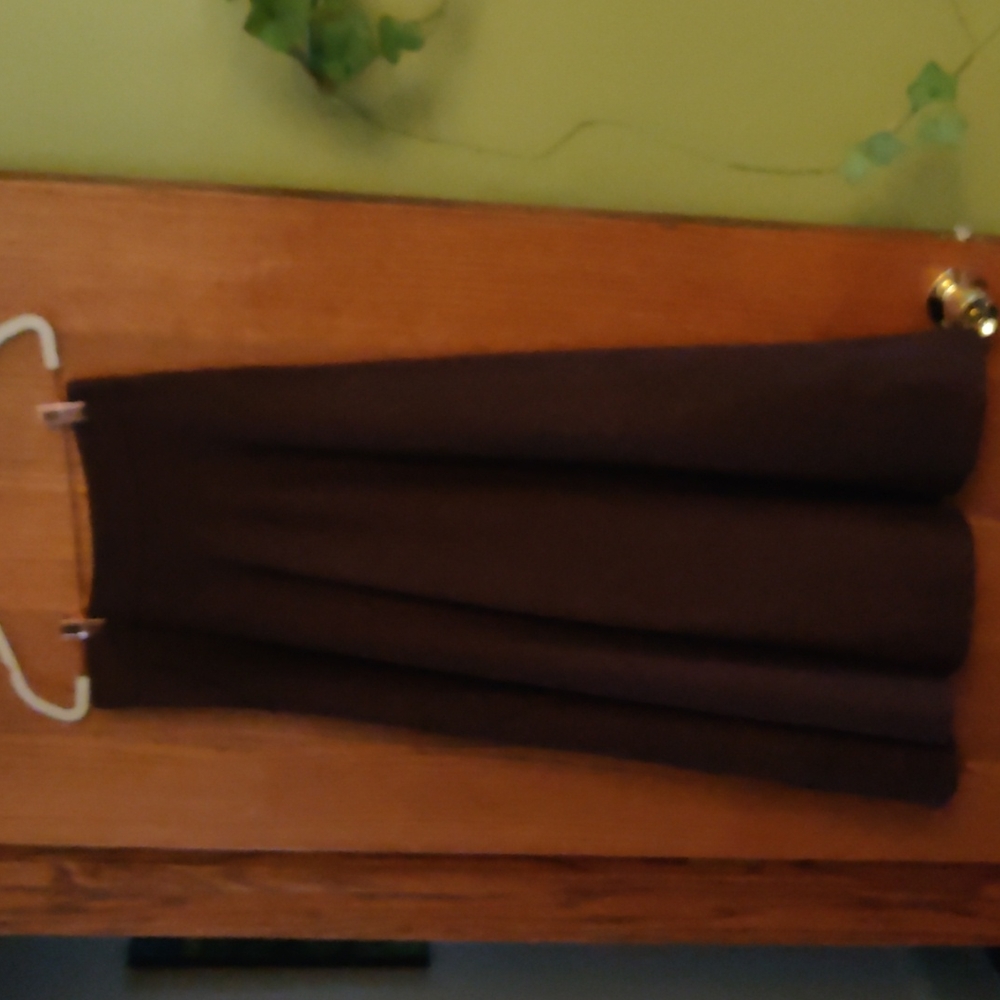 Brown Wool/felt midi skirt M/L